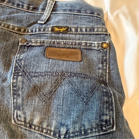 Wrangler George Strait Cowboy Cut Collection Jeans Men 42X30 Blue Straight Denim - Picture 5 of 10